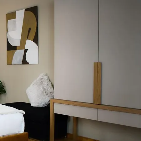 4 Travelers Together Apartment Thessaloniki