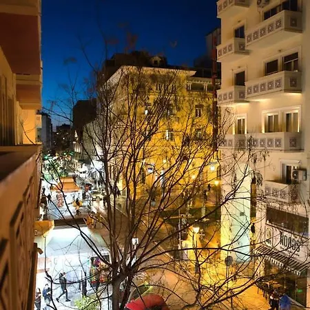 4 Travelers Together